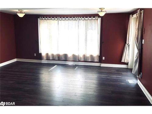 268 Barrie Street, Thornton, ON - Indoor Photo Showing Other Room