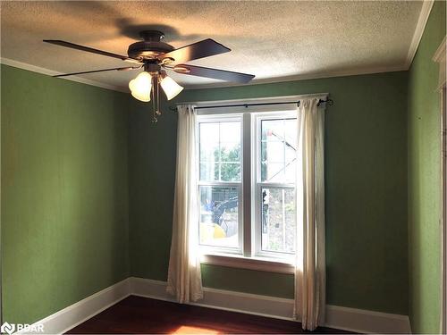 268 Barrie Street, Thornton, ON - Indoor Photo Showing Other Room