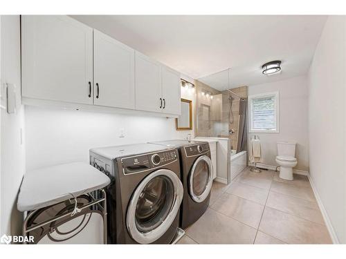 38 Willow Drive, Tiny, ON - Indoor Photo Showing Laundry Room