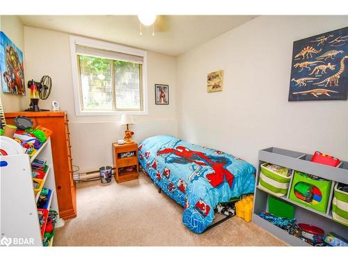 104-25 Meadow Lane, Barrie, ON - Indoor Photo Showing Bedroom