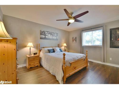 181 Sproule Drive, Barrie, ON - Indoor Photo Showing Bedroom