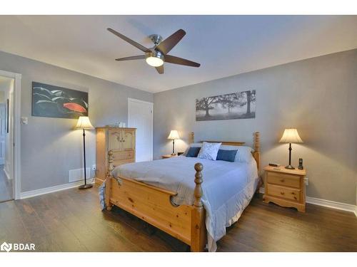 181 Sproule Drive, Barrie, ON - Indoor Photo Showing Bedroom