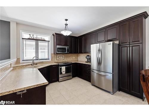 36 Meadowood Drive, Wasaga Beach, ON - Indoor Photo Showing Kitchen