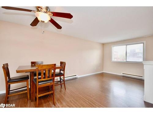 103-25 Meadow Lane, Barrie, ON - Indoor Photo Showing Dining Room