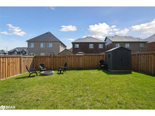 1001 Barton Way, Innisfil, ON - Outdoor With Backyard