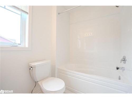 88 Village Gate Drive, Wasaga Beach, ON - Indoor Photo Showing Bathroom