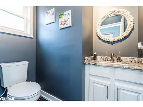 16 Smart Court, Collingwood, ON - Indoor Photo Showing Bathroom