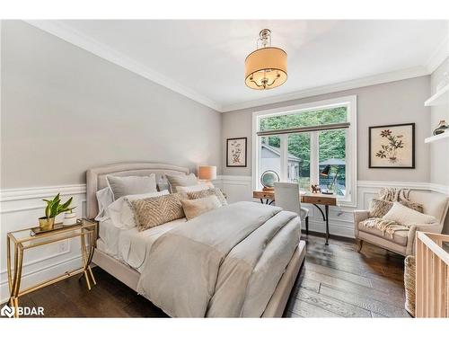 30 Black Creek Trail, Minesing, ON - Indoor Photo Showing Bedroom