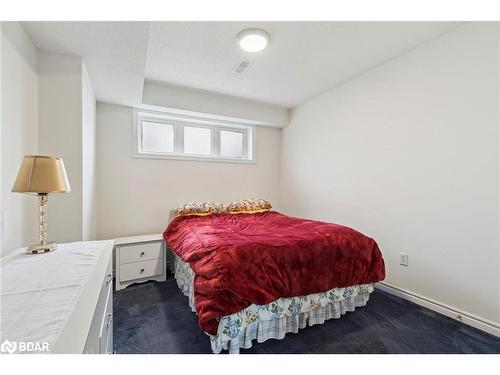 24 Todd Drive, Barrie, ON - Indoor Photo Showing Bedroom