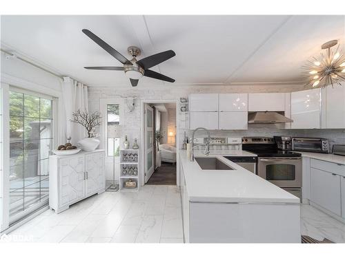 64 O'Shaughnessy Crescent, Barrie, ON - Indoor Photo Showing Kitchen With Double Sink