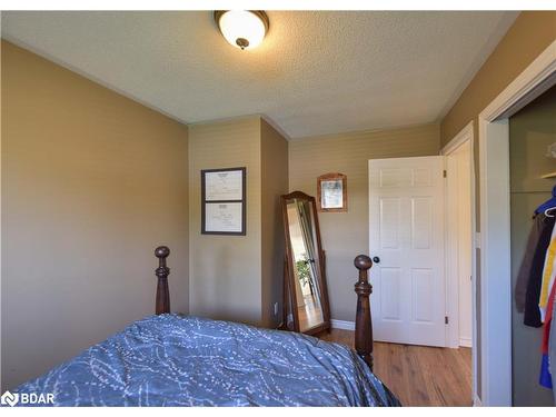 320 Park Street Street, Orillia, ON - Indoor Photo Showing Bedroom