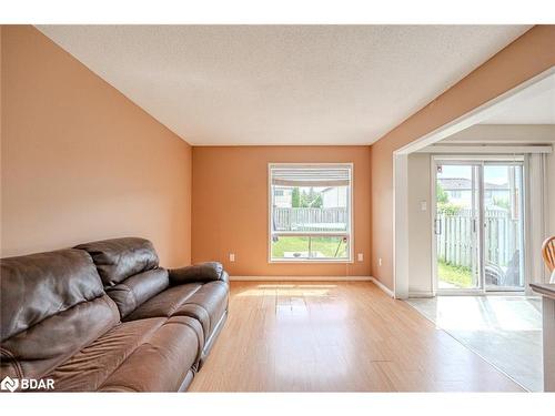 31 Basswood Drive, Barrie, ON - Indoor