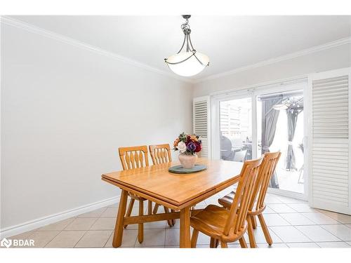 110 Chieftain Crescent, Barrie, ON - Indoor Photo Showing Dining Room