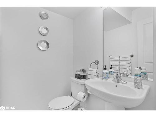 56 Brown Bear Street, Barrie, ON - Indoor Photo Showing Bathroom