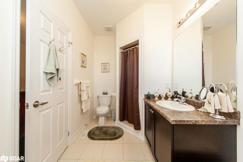 560 Brett Street, Shelburne, ON - Indoor Photo Showing Bathroom