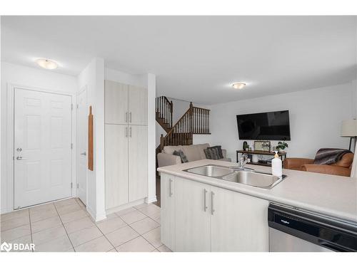 46 Brown Bear Street, Barrie, ON - Indoor Photo Showing Kitchen