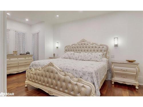 98 Church Street, Bowmanville, ON - Indoor Photo Showing Bedroom