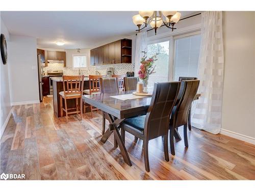 447 13 Line S, Oro-Medonte, ON - Indoor Photo Showing Dining Room