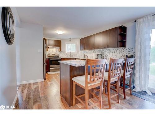 447 13 Line S, Oro-Medonte, ON - Indoor Photo Showing Dining Room