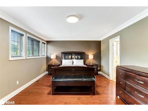 75 Ruffet Drive, Barrie, ON - Indoor Photo Showing Bedroom