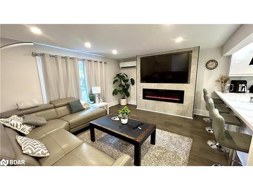 502 River Road E, Wasaga Beach, ON - Indoor Photo Showing Living Room With Fireplace