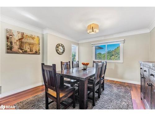 24 Dyer Boulevard, Barrie, ON - Indoor Photo Showing Dining Room