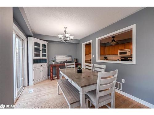 297 Esther Drive, Barrie, ON - Indoor Photo Showing Dining Room