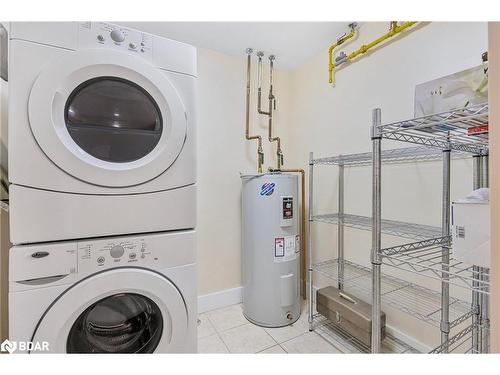 112-140 Cedar Island Road, Orillia, ON - Indoor Photo Showing Laundry Room