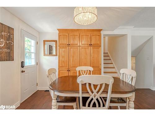 15 Pratt Road, Barrie, ON - Indoor Photo Showing Dining Room