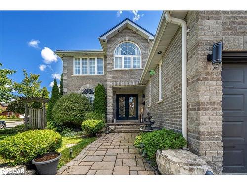 33 Penvill Trail, Barrie, ON - Outdoor With Facade