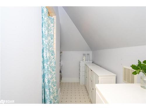 62 Fletcher Crescent, Alliston, ON - Indoor Photo Showing Laundry Room