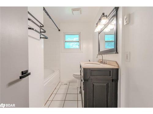 34 Strabane Avenue, Barrie, ON - Indoor Photo Showing Bathroom