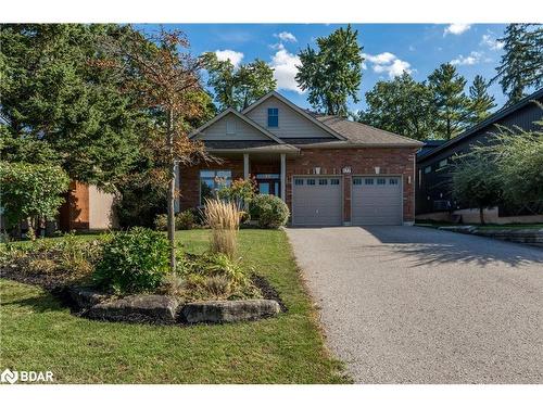 177 Little Avenue, Barrie, ON - Outdoor With Facade