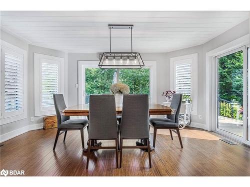 8 Dove Crescent, Barrie, ON - Indoor Photo Showing Dining Room