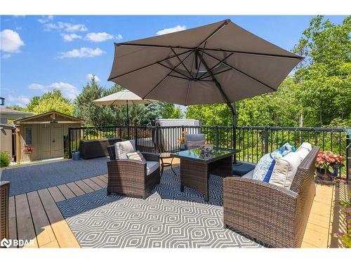 8 Dove Crescent, Barrie, ON - Outdoor With Deck Patio Veranda With Exterior