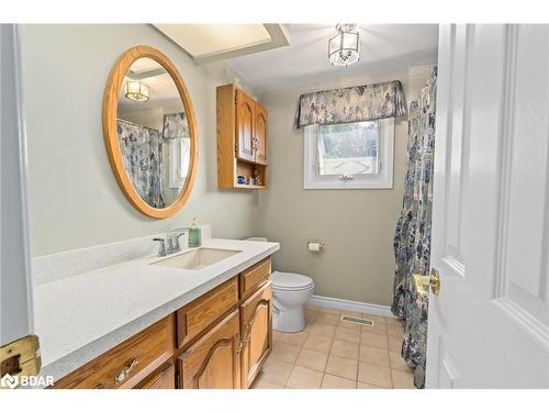 7 Eden Place, Georgetown, ON - Indoor Photo Showing Bathroom