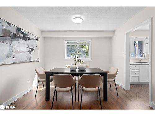 75 Marshall Street, Barrie, ON - Indoor Photo Showing Dining Room