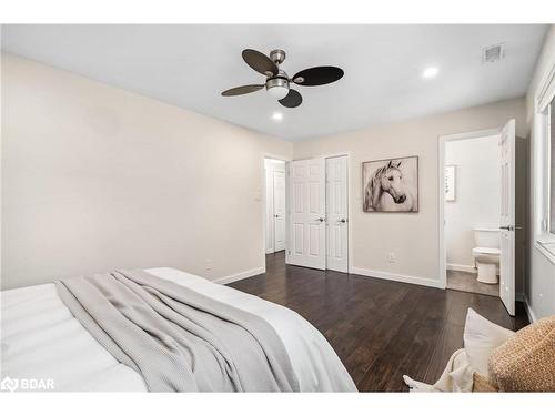 75 Marshall Street, Barrie, ON - Indoor Photo Showing Bedroom