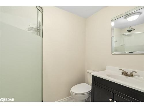 75 Marshall Street, Barrie, ON - Indoor Photo Showing Bathroom