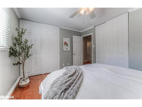 37 Culpepper Drive, Waterloo, ON - Indoor Photo Showing Bedroom