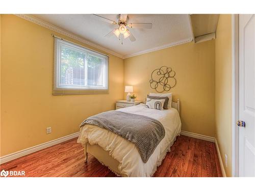 37 Culpepper Drive, Waterloo, ON - Indoor Photo Showing Bedroom