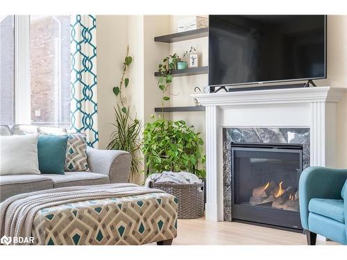 170 Stevenson Crescent, Bradford, ON - Indoor Photo Showing Living Room With Fireplace