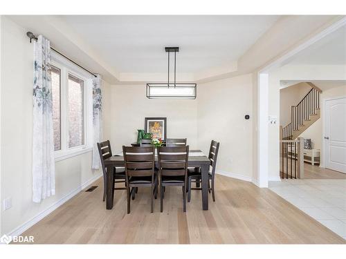 170 Stevenson Crescent, Bradford, ON - Indoor Photo Showing Dining Room