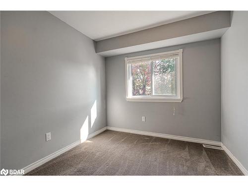 94 Christie Crescent, Barrie, ON - Indoor Photo Showing Other Room