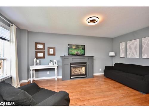 289 Pringle Drive, Barrie, ON - Indoor Photo Showing Living Room With Fireplace