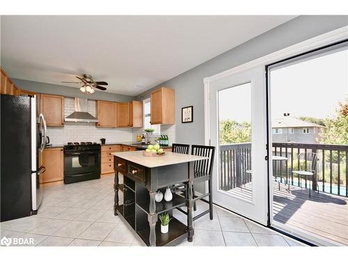 289 Pringle Drive, Barrie, ON - Indoor Photo Showing Kitchen