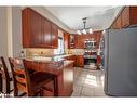 19 Serena Lane, Barrie, ON  - Indoor Photo Showing Kitchen 