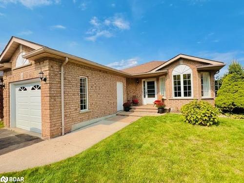 49 Wallwins Way, Barrie, ON - Outdoor