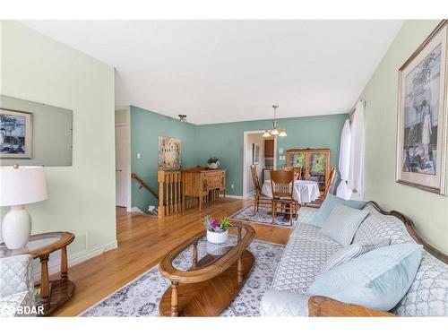 49 Wallwins Way, Barrie, ON - Indoor Photo Showing Living Room