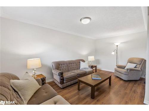 49 Wallwins Way, Barrie, ON - Indoor Photo Showing Living Room